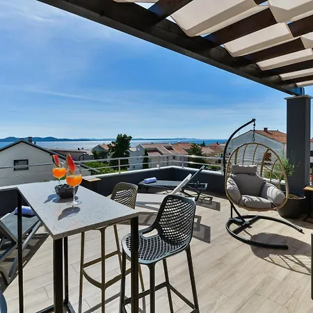 Vila Crowonder Adriana - With Heated Swimming Pool, Jacuzzi And Sauna Zadar