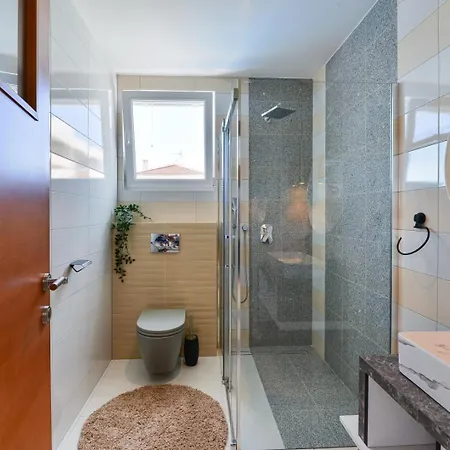 Crowonder Adriana - With Heated Swimming Pool, Jacuzzi And Sauna Zadar