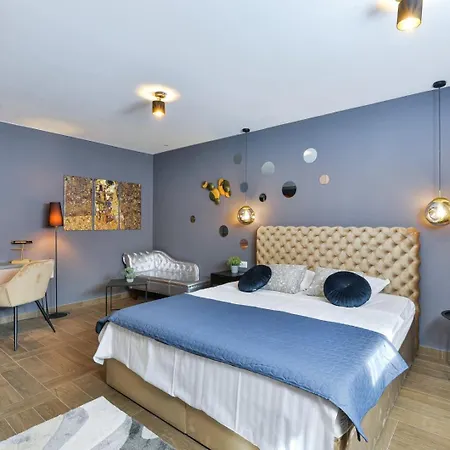 Vila Crowonder Adriana - With Heated Swimming Pool, Jacuzzi And Sauna Zadar