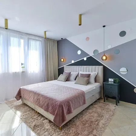 Crowonder Adriana - With Heated Swimming Pool, Jacuzzi And Sauna Zadar